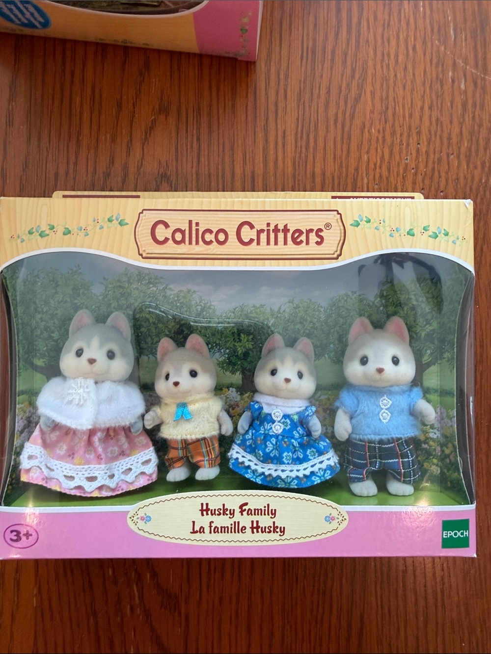 Calico Critters Husky Family  Figures - NIB